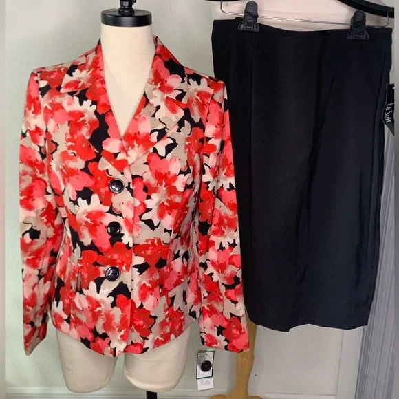 Le Suit pink, red, and Black Floral Blazer and skirt set women’s size 8 NWT - Picture 1 of 17